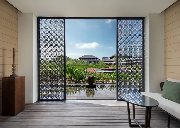 Radisson Blu & Bali Hotel 5*