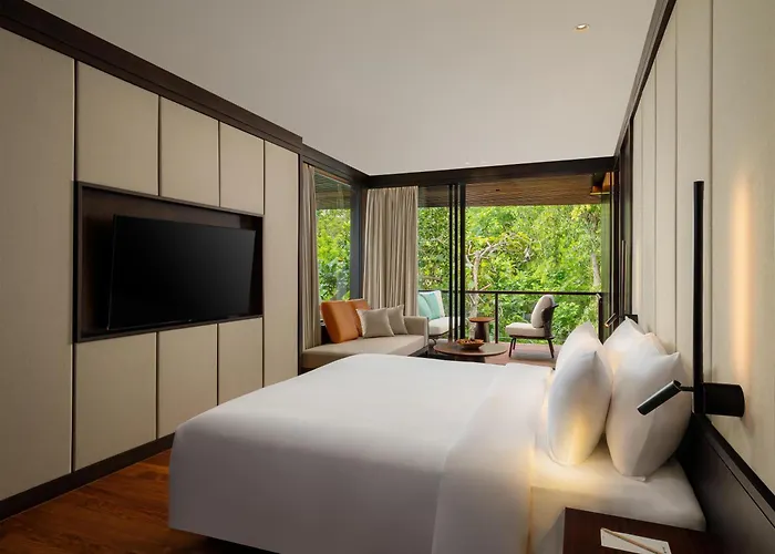 Radisson Blu & Bali Hotel 5*